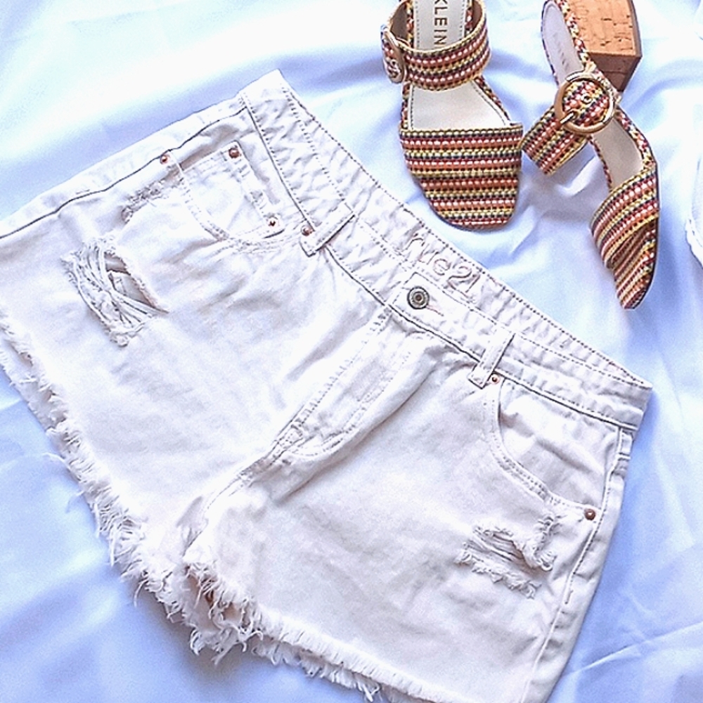 Rue 21 Bleached denim Shorts